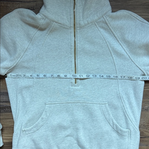 VGUC Women’s Lululemon 
Scuba Oversized Funnel-Neck Half Zip Long 
Size XS/S - Picture 2 of 7